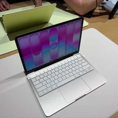 آبل تطلق MacBook Neo بسعر 599 دولار: هل التضحيات تستحق الثمن؟