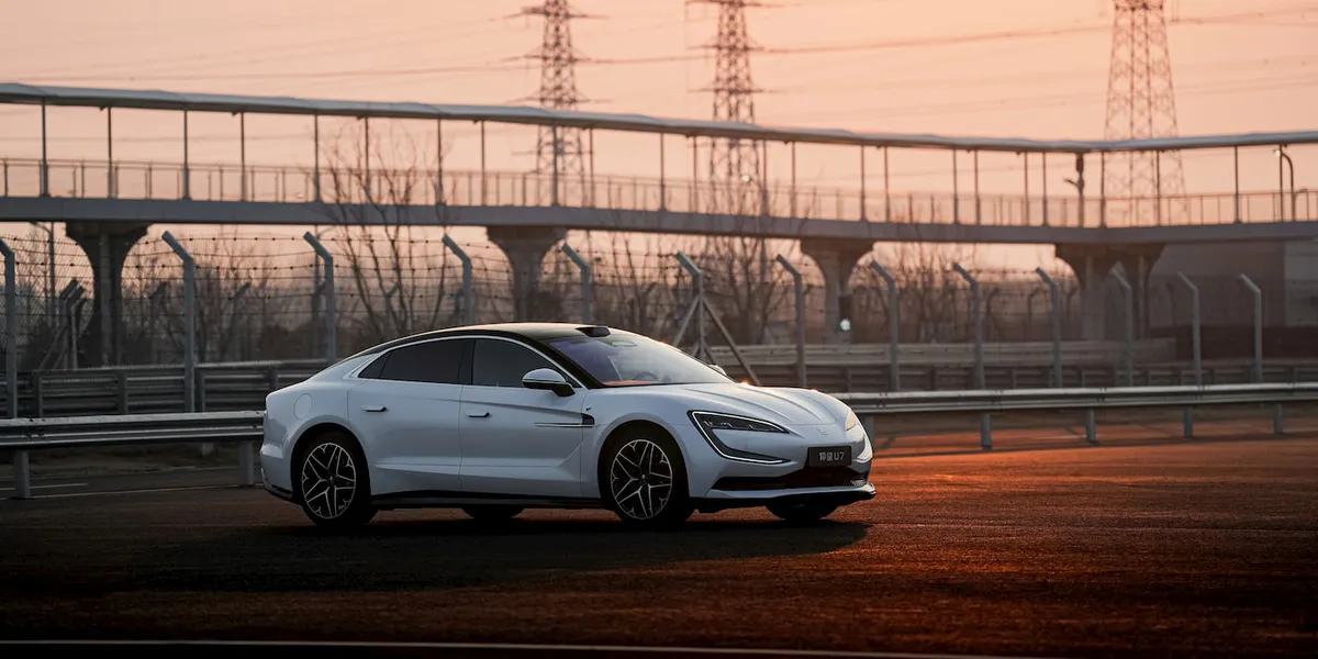 BYD تكشف عن بطارية Blade Battery 2.0: مدى 1000 كم وشحن فائق السرعة
