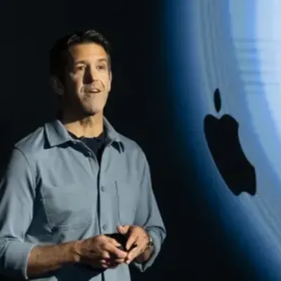 Apple'ın Yeni Lideri John Ternus: Donanım Uzmanlığının Ötesindeki Liderlik Rolü