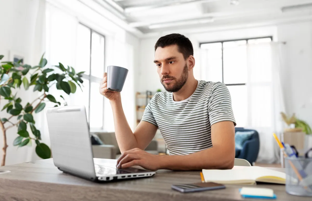 شركات صامدة في وجه تقلبات السوق: استثمارات استراتيجية للمستقبل