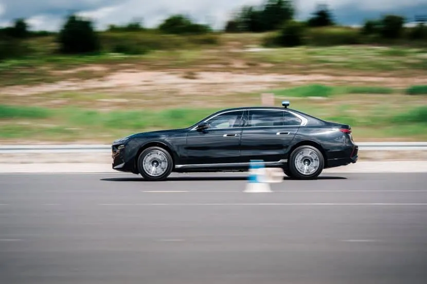 تغطية خاصة: تعرف على سيارات الملك تشارلز الثالث المدرعة من BMW