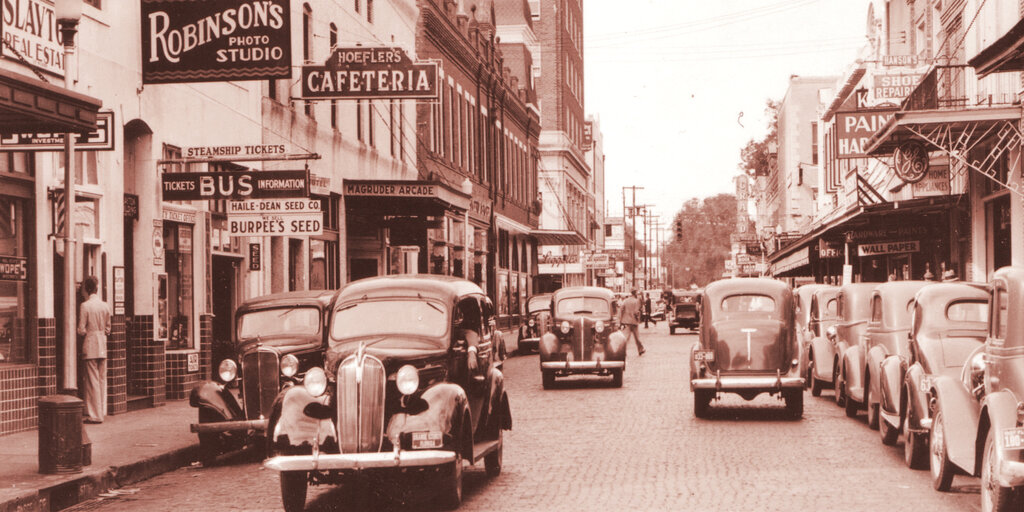 Talkie-1930: 1931 Öncesi Verilerle Eğitilmiş Yapay Zeka Modeli Yeniden İnceleniyor