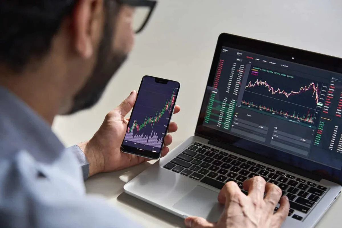 آیا XRP به 20 دلار می‌رسد؟ تحلیل جامع پیش‌بینی قیمت و عوامل مؤثر