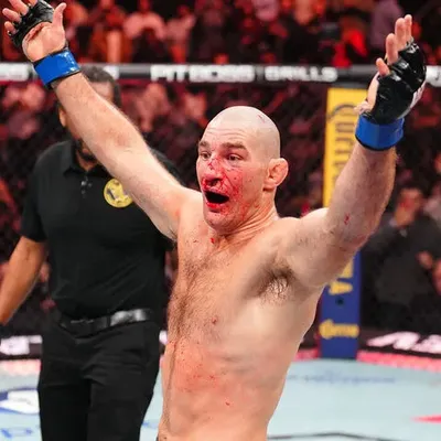 Sean Strickland Stuns Khamzat Chimaev in UFC Middleweight Championship Upset