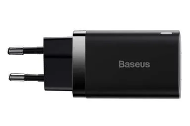مقارنة Anker 735 {request()->input('language_config')['common']['with']} Baseus Ccsupp E01