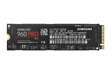 مقارنة Adata Xpg Spectrix S40G Pcie M2 4Tb {request()->input('language_config')['common']['with']} Samsung 960 Evo 1Tb