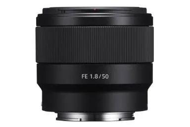 مقارنة Canon Ef M 18 55Mm F35 56 Is Stm {request()->input('language_config')['common']['with']} Sony Fe 50Mm F18