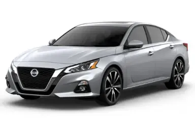 مقارنة Nissan Altima Turbo 2019 {request()->input('language_config')['common']['with']} Nissan Qashqai 2007