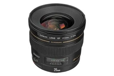 مقارنة Canon Ef 20Mm F28 Usm {request()->input('language_config')['common']['with']} Sony Fe 70 200Mm F2 8 Gm Oss Ii
