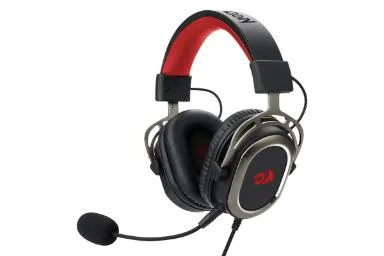 مقارنة Redragon H710 Helios {request()->input('language_config')['common']['with']} Xiaomi Mi In Ear Headphones Pro