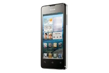 مقارنة Huawei Ascend Y300 {request()->input('language_config')['common']['with']} زد تي إي Imperial II