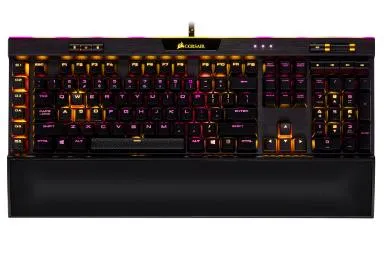 مقارنة Corsair K95 Rgb Platinum Se {request()->input('language_config')['common']['with']} Genius Slimstar Q200
