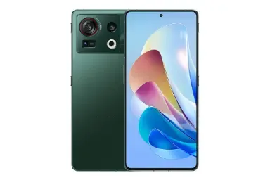 مقارنة Orod 210 {request()->input('language_config')['common']['with']} زد تي إي nubia Z40S Pro