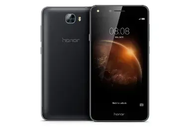 مقارنة Huawei Honor 5A {request()->input('language_config')['common']['with']} زد تي إي Nubia Z9 mini