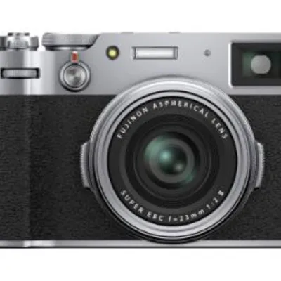 Fujifilm X100V
