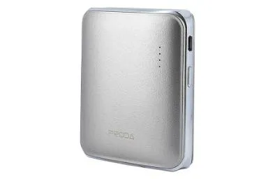 مقارنة Remax Mink Ppl 21 5000Mah {request()->input('language_config')['common']['with']} Romoss Longuard SE10 Plus بسعة 10000 مللي أمبير