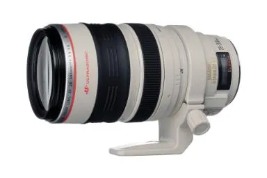 مقارنة Canon Ef 28 300Mm F35 56L Is Usm {request()->input('language_config')['common']['with']} Sony Fe 28Mm F2
