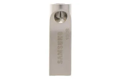 مقارنة Samsung Muf 16Ba 16Gb {request()->input('language_config')['common']['with']} Toshiba U202 32Gb