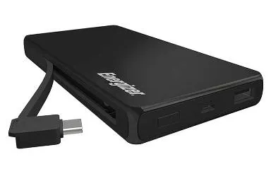 مقارنة Energizer Ue10016Cq 10000Mah {request()->input('language_config')['common']['with']} Recci RT-10000WP بسعة 10000 مللي أمبير