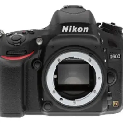 Nikon D600