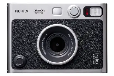 مقارنة Fujifilm Instax Mini Evo {request()->input('language_config')['common']['with']} Sony A6700