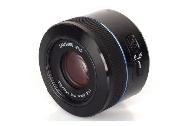 مقارنة Samsung Nx 45Mm F18 {request()->input('language_config')['common']['with']} Sigma 24 105Mm F4 Dg Os Hsm
