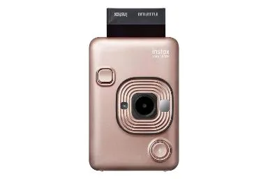 مقارنة Fujifilm Instax Mini Liplay {request()->input('language_config')['common']['with']} Sony A6700