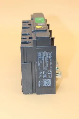 Schneider Electric LV434021 ملحق قاطع الدائرة