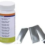 Kokido 3-Way Water Test Strips (Free Chlorine, pH, Alkalinity)