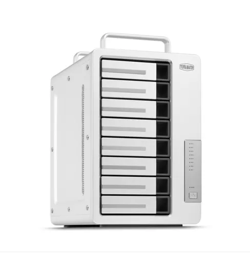 صورة TerraMaster D8 Thunderbolt 3 8-Bay Desktop DAS