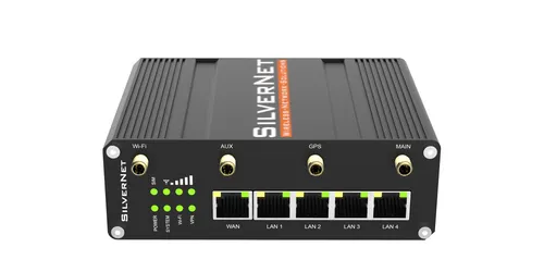 مقارنة SilverNet SIL iSITE Switch مع TP-Link Archer AX6000 راوتر واي فاي ثنائي النطاق بتقنية Wi-Fi 6