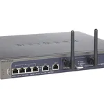 جدار حماية NETGEAR UTM25S VDSL/ADSL2+ (إنتاجية 0.98 جيجابت/ثانية)