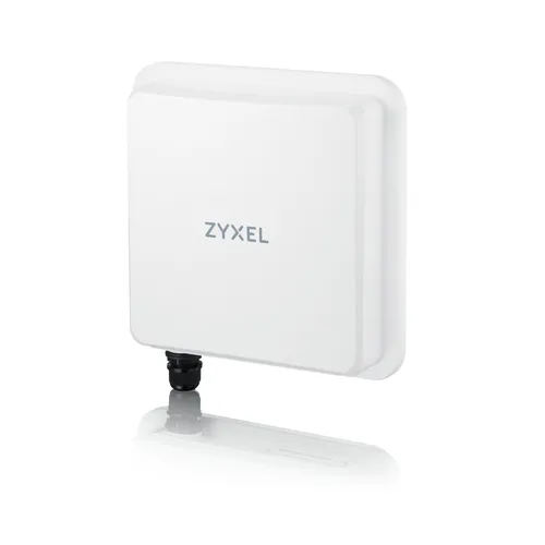 مقارنة TP-Link M7350 جهاز توجيه شبكة واي فاي متنقل 4G LTE مع Zyxel NR7101 5G Outdoor Router