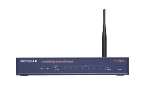 مقارنة جدار حماية NETGEAR ProSafe VPN 8 مع NETGEAR SSL312-100 جهاز VPN