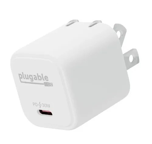 مقارنة Anker 323 Charger A2625 32W مع شاحن جوال Plugable PS-30C1W