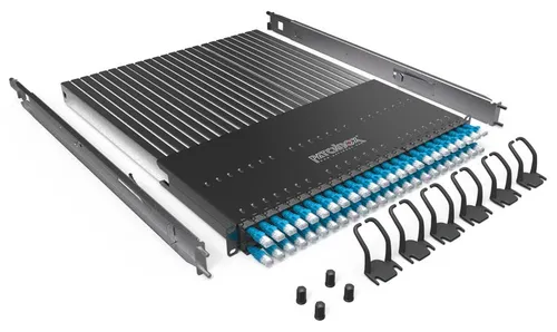 مقارنة PATCHBOX Plus+ STP مع PATCHBOX Plus+ STP