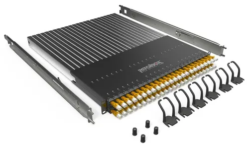 مقارنة PATCHBOX Plus+ STP مع PATCHBOX Plus+ UTP