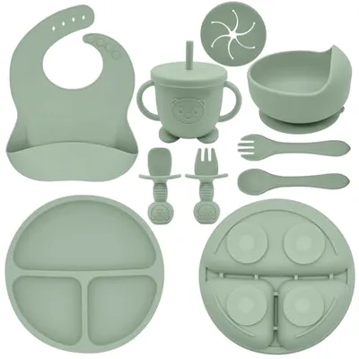 مجموعة أدوات تغذية الأطفال المصنوعة من السيليكون Munlinder أخضر فاتح