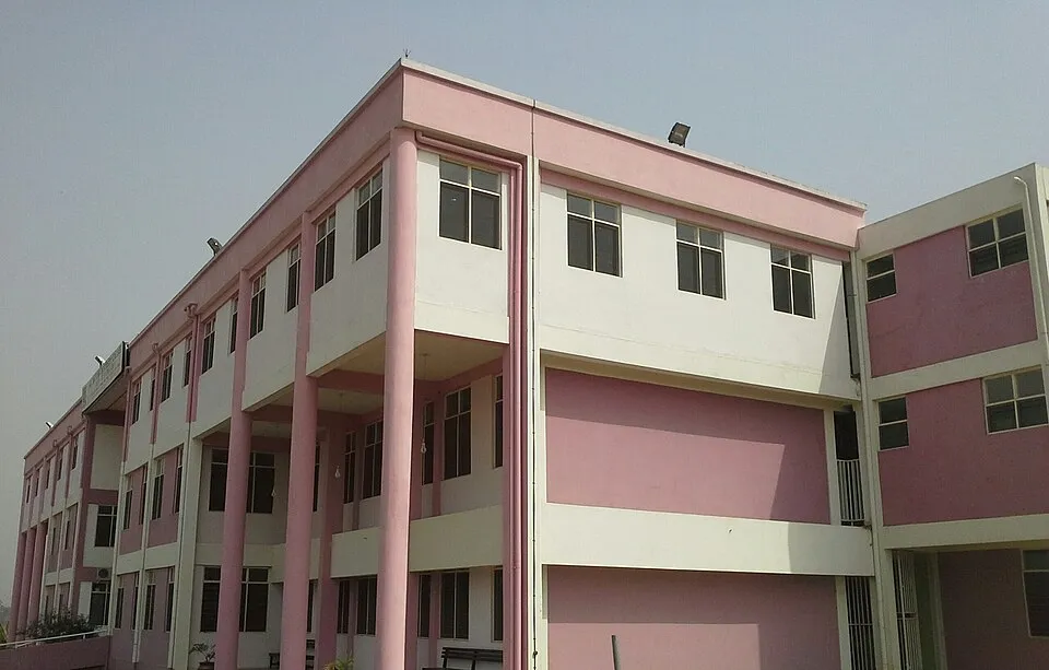 صورة جامعة كل الأمم