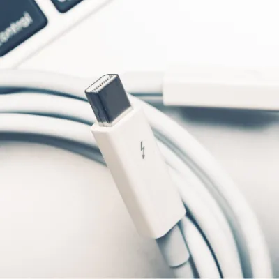 فناوری Thunderbolt چیست؟